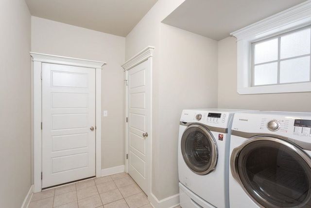 217 CLAREMONT LN, Crozet, VA 22932