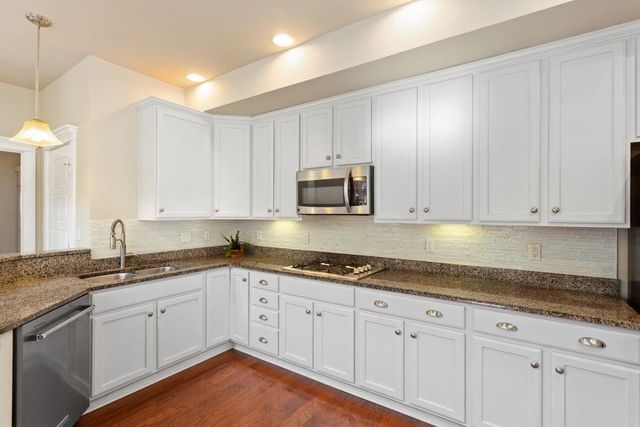 217 CLAREMONT LN, Crozet, VA 22932