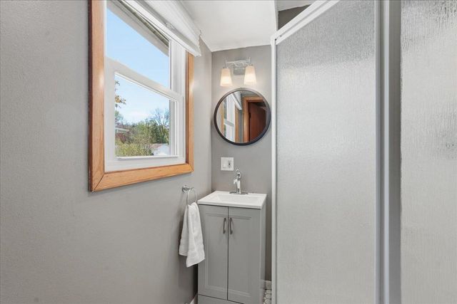 4802 Steinhauer Trail, Madison, WI 53716