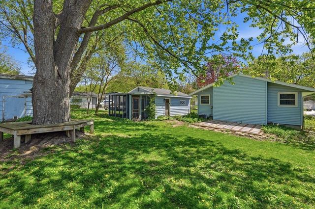 4802 Steinhauer Trail, Madison, WI 53716