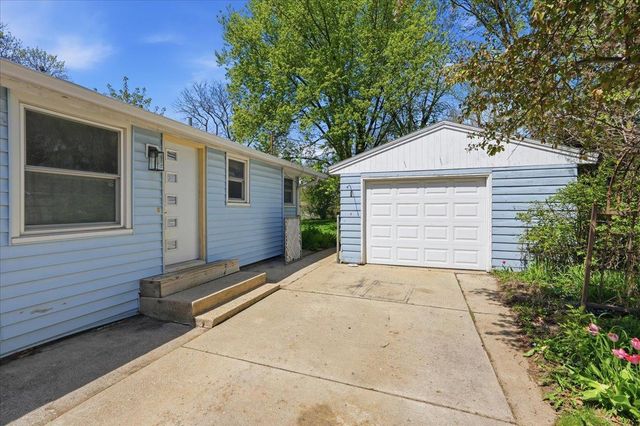 4802 Steinhauer Trail, Madison, WI 53716