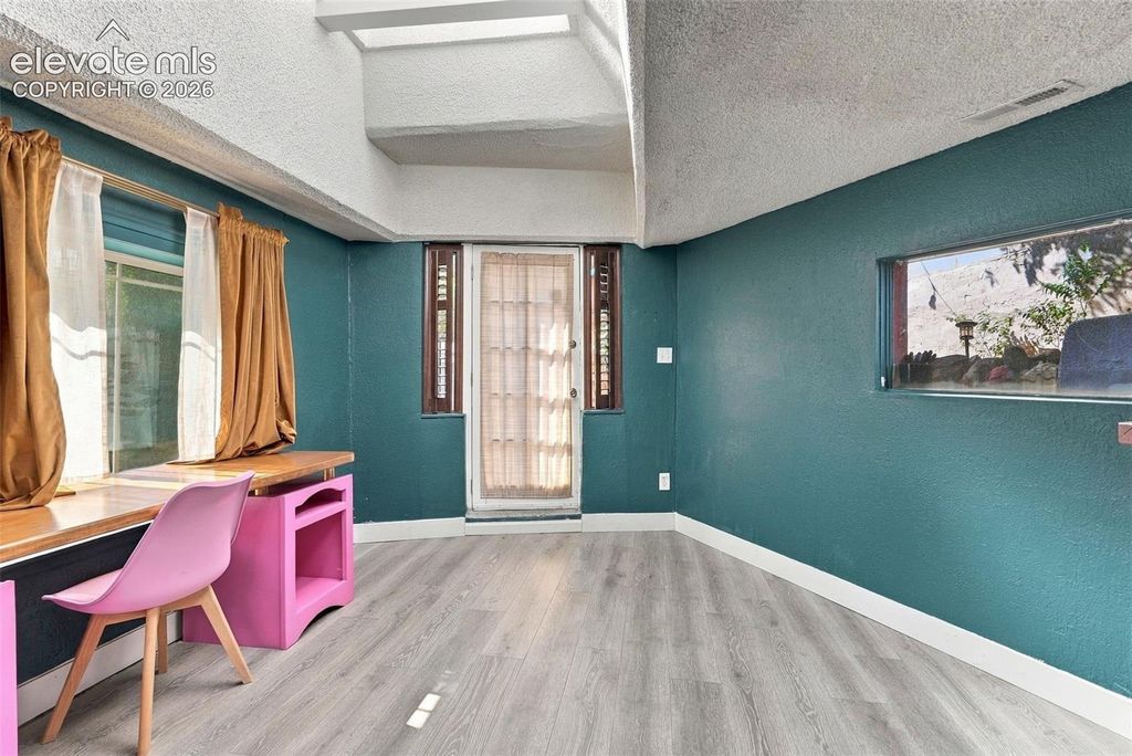 370 Ruxton Avenue, Manitou Springs, CO 80829 — photo 5