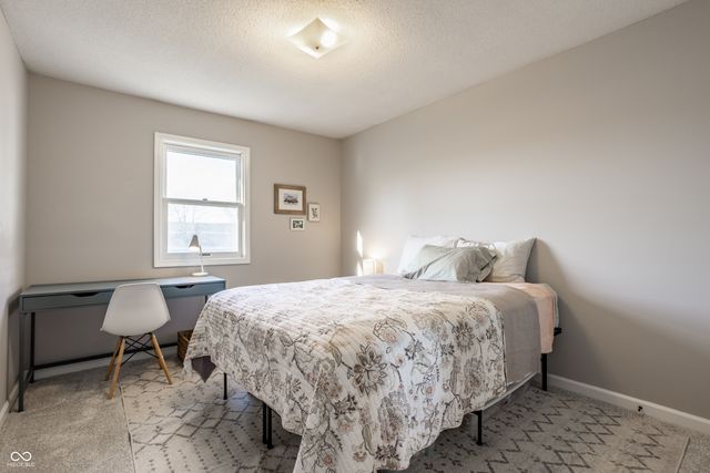 105 Carmelaire Drive, Carmel, IN 46032