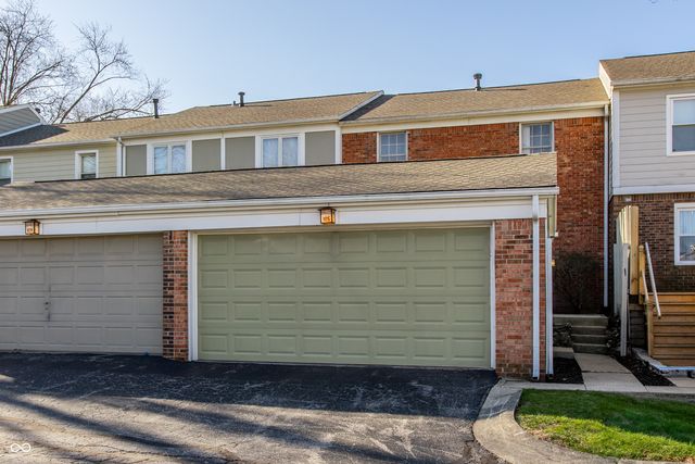 105 Carmelaire Drive, Carmel, IN 46032