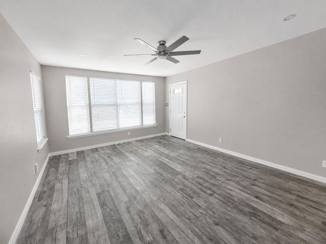 4603 Leslie Ave, Austin, TX 78721