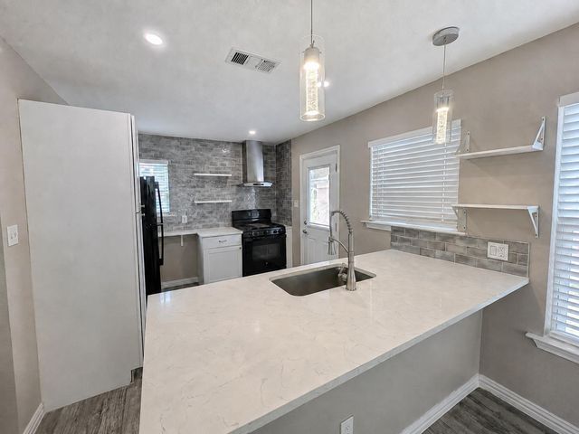 4603 Leslie Ave, Austin, TX 78721