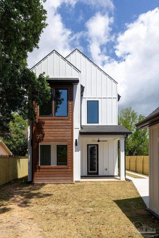 1519 E Hatton St, Pensacola, FL 32503