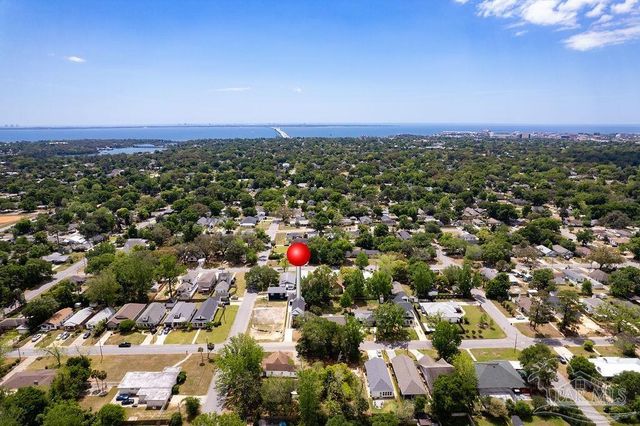 1519 E Hatton St, Pensacola, FL 32503