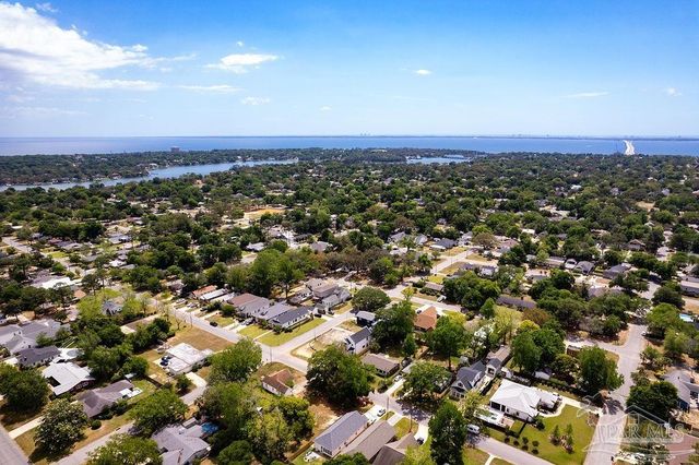 1519 E Hatton St, Pensacola, FL 32503