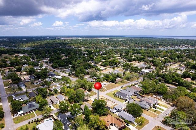 1519 E Hatton St, Pensacola, FL 32503