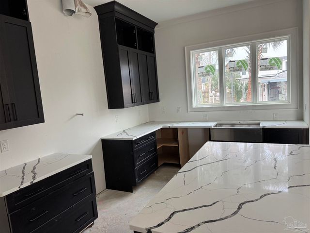 1519 E Hatton St, Pensacola, FL 32503