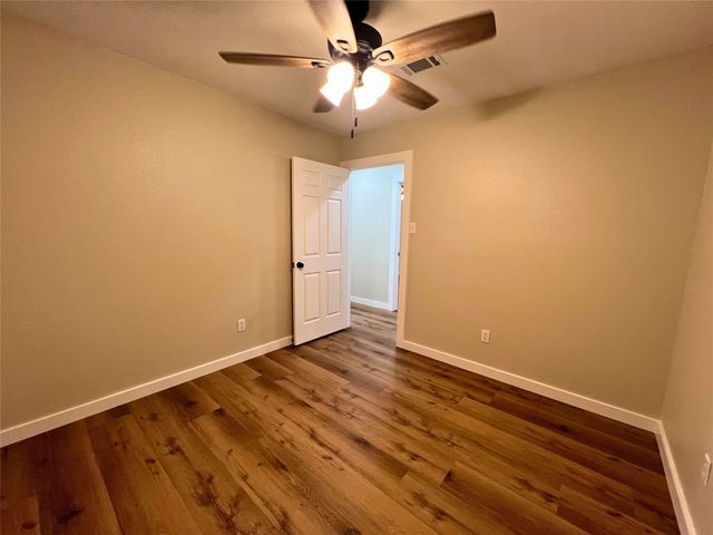 1756 Red Oak Circle, Sulphur Springs, TX 75482