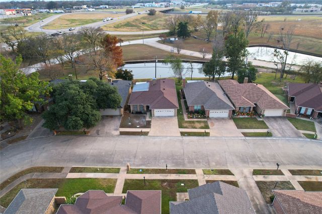 1756 Red Oak Circle, Sulphur Springs, TX 75482