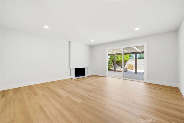 19562 Aragon Circle, Huntington Beach, CA 92646