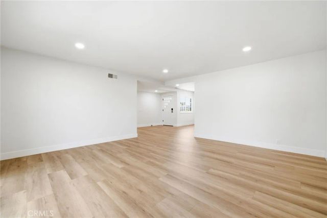 19562 Aragon Circle, Huntington Beach, CA 92646