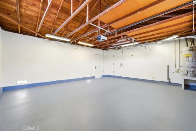 19562 Aragon Circle, Huntington Beach, CA 92646