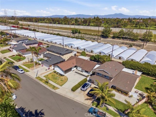 19562 Aragon Circle, Huntington Beach, CA 92646