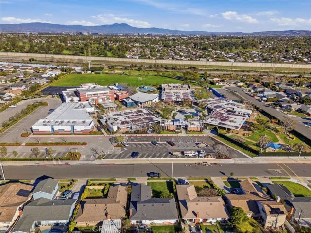 19562 Aragon Circle, Huntington Beach, CA 92646