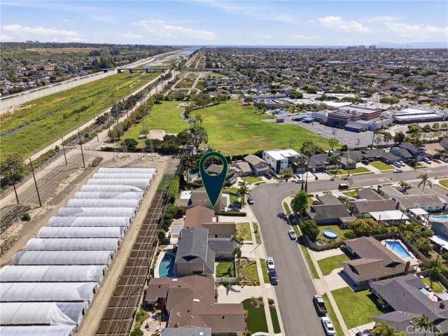 19562 Aragon Circle, Huntington Beach, CA 92646