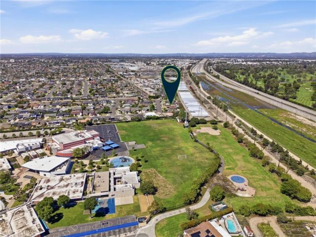 19562 Aragon Circle, Huntington Beach, CA 92646