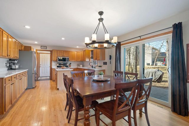 645 Two Rivers DRIVE, Mukwonago, WI 53149