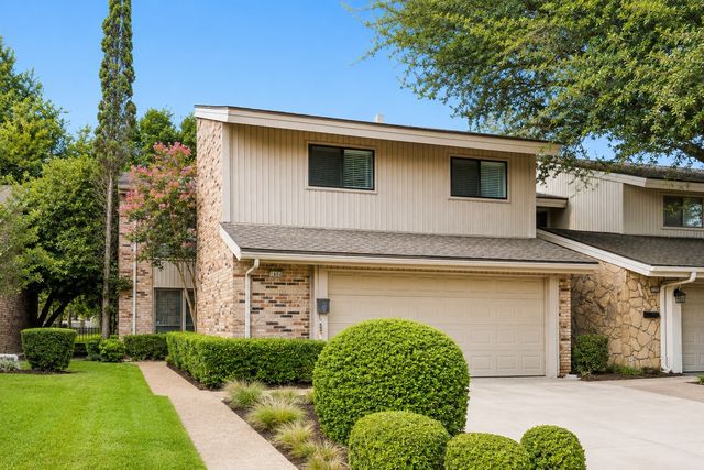 1806 Lakecrest Court, Carrollton, TX 75006