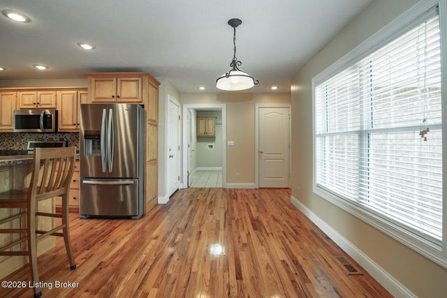 70 Deer Run Way, Elizabethtown, KY 42701