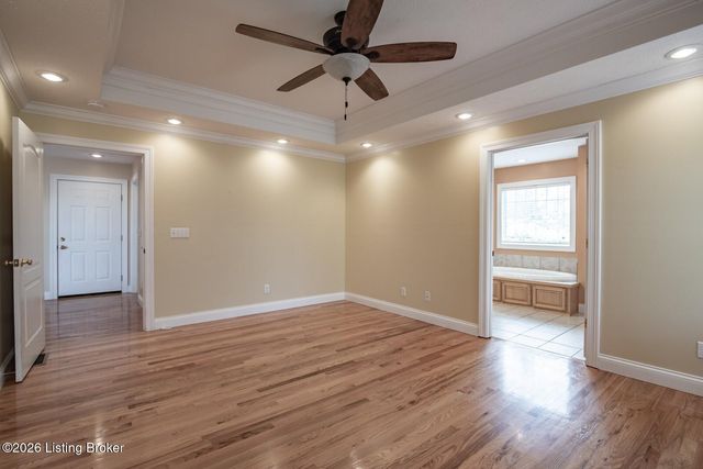 70 Deer Run Way, Elizabethtown, KY 42701