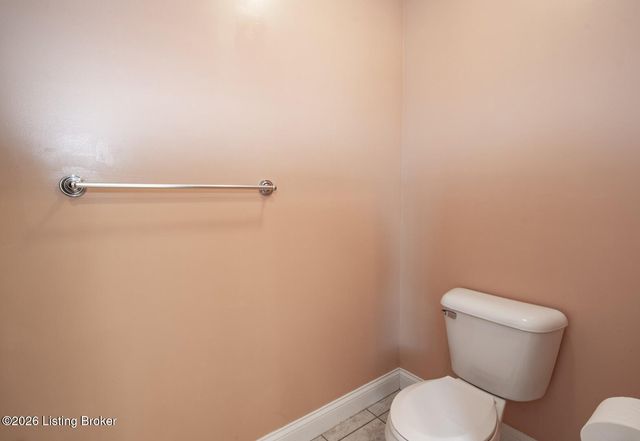 70 Deer Run Way, Elizabethtown, KY 42701