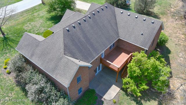 70 Deer Run Way, Elizabethtown, KY 42701