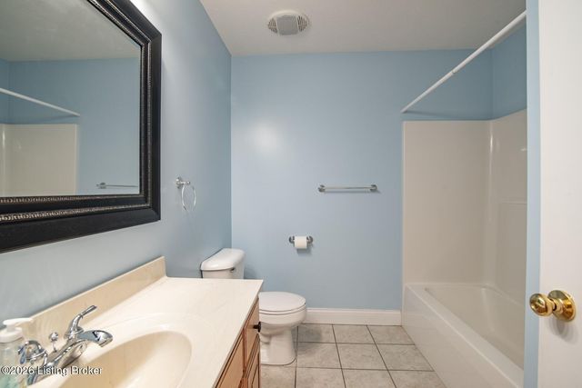 70 Deer Run Way, Elizabethtown, KY 42701