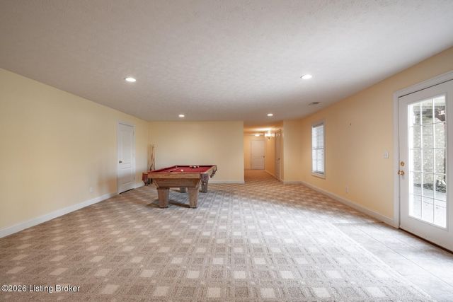 70 Deer Run Way, Elizabethtown, KY 42701