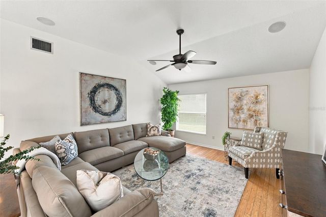 12427 BRISTOL COMMONS CIRCLE, Tampa, FL 33626