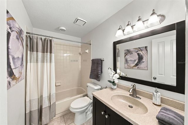 12427 BRISTOL COMMONS CIRCLE, Tampa, FL 33626
