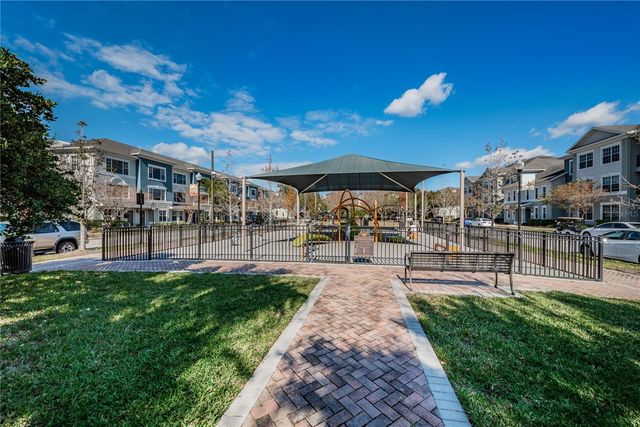12427 BRISTOL COMMONS CIRCLE, Tampa, FL 33626
