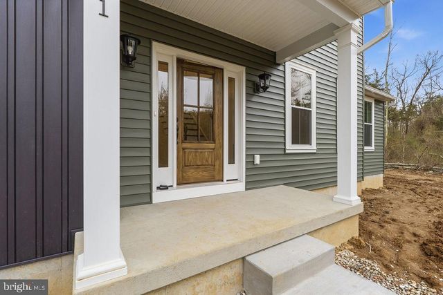 15 BERKS MONT, Barto, PA 19504