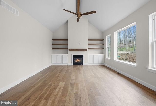 15 BERKS MONT, Barto, PA 19504
