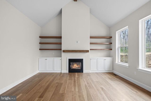15 BERKS MONT, Barto, PA 19504