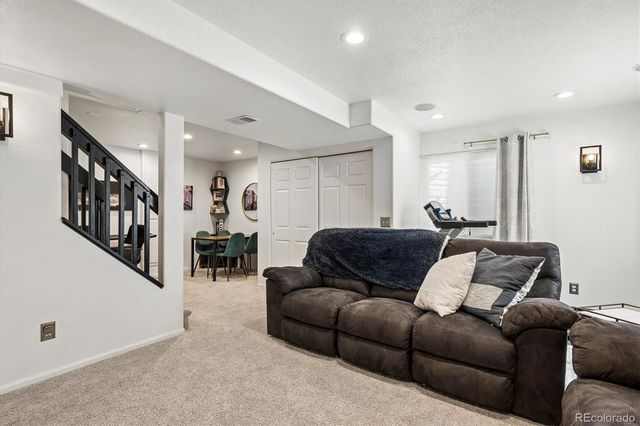 9711 Moss Rose Circle, Highlands Ranch, CO 80129