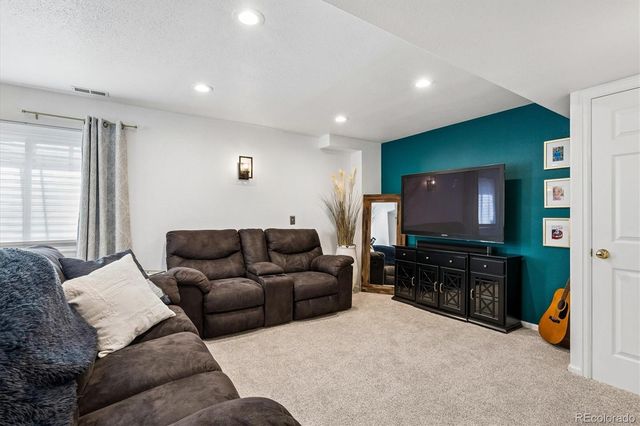 9711 Moss Rose Circle, Highlands Ranch, CO 80129