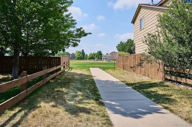 9711 Moss Rose Circle, Highlands Ranch, CO 80129