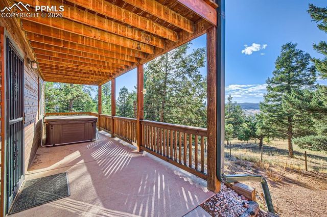 25 Amanda Circle, Florissant, CO 80816