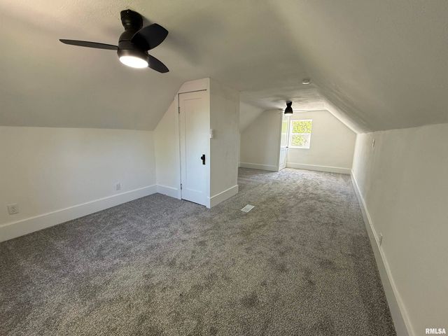 3304 E WASHINGTON Street, East Peoria, IL 61611