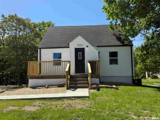 3304 E WASHINGTON Street, East Peoria, IL 61611