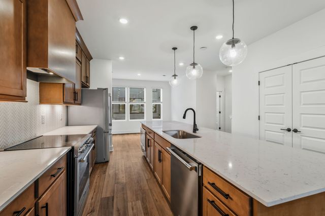 217 Harmony Aly, Nashville, TN 37207