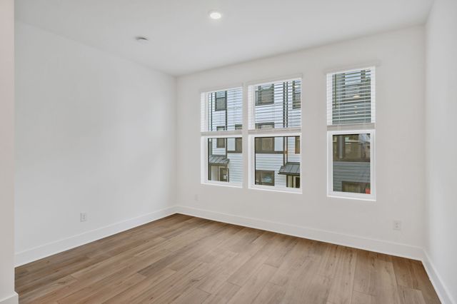 217 Harmony Aly, Nashville, TN 37207