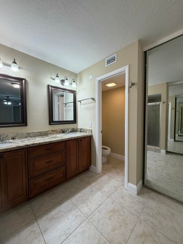 2407 24th Lane, Palm Beach Gardens, FL 33418