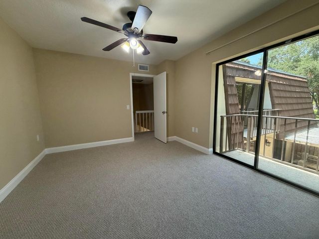2407 24th Lane, Palm Beach Gardens, FL 33418