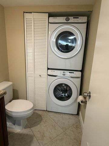 2407 24th Lane, Palm Beach Gardens, FL 33418