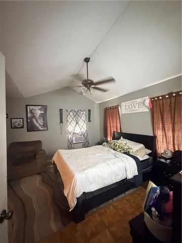 200 County Road 3211, Orange Grove, TX 78372